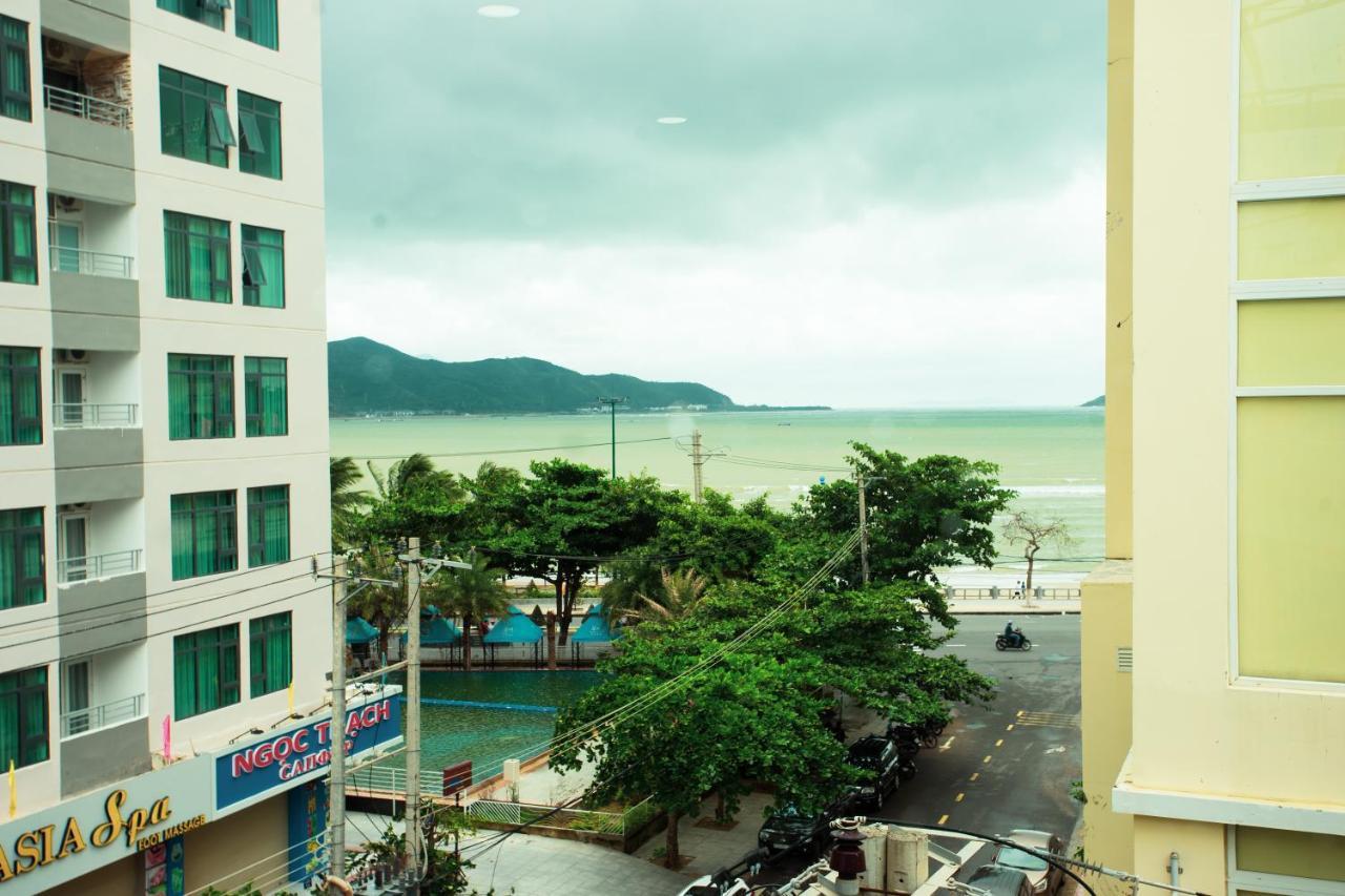 Tesoro Hotel Nha Trang Exteriör bild